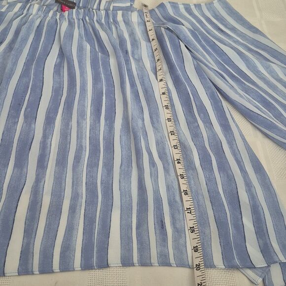 Vince Camuto Blue and White Striped Top - Picture 10 of 16